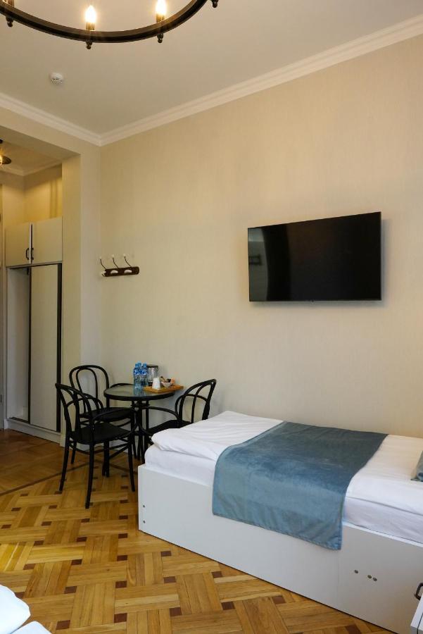 Hotel Ticiani 15 Koutaïssi Extérieur photo